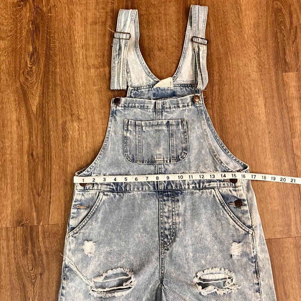 Vestique Vintage Vibe Acid Wash Distressed Overall Shorts Sz M - Picture 5 of 12